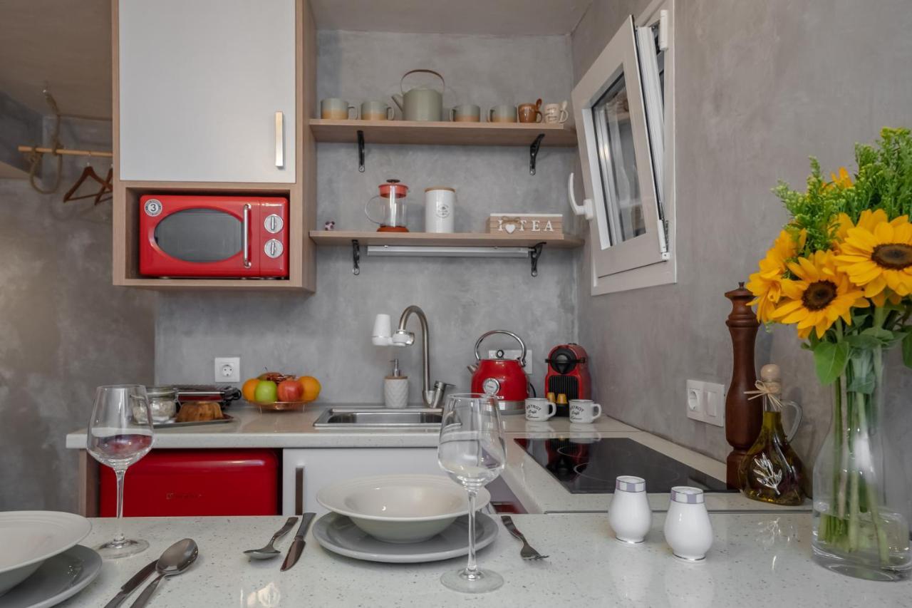 Cozy Tiny Apartment In The Heart Of Plaka Athènes Extérieur photo