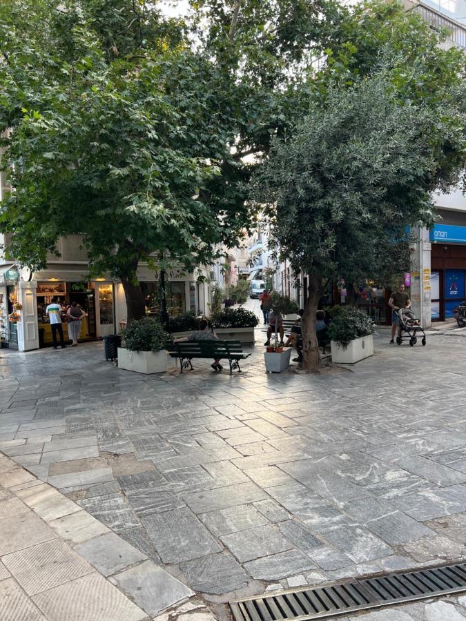 Cozy Tiny Apartment In The Heart Of Plaka Athènes Extérieur photo